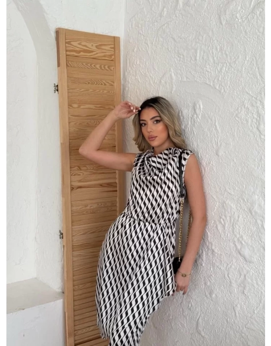 Kadın Degaje Yaka önden çapraz Detay Saten Midi Elbise