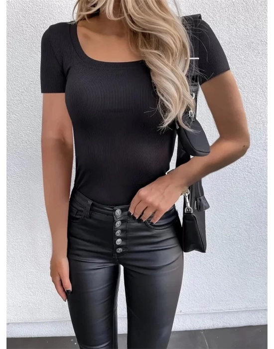Kadın Kısa Kollu Kare Yaka Basic Kaşkorse Bluz