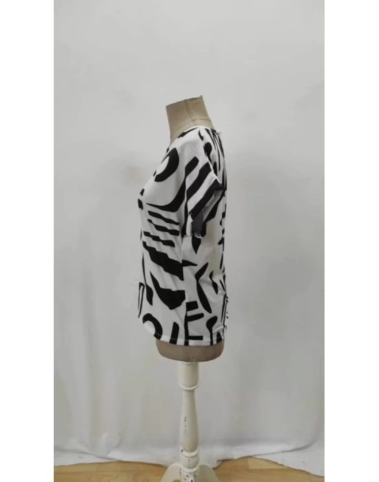 Kadın Kısa Kollu Yuvarlak Yaka Desenli Süprem Bluz