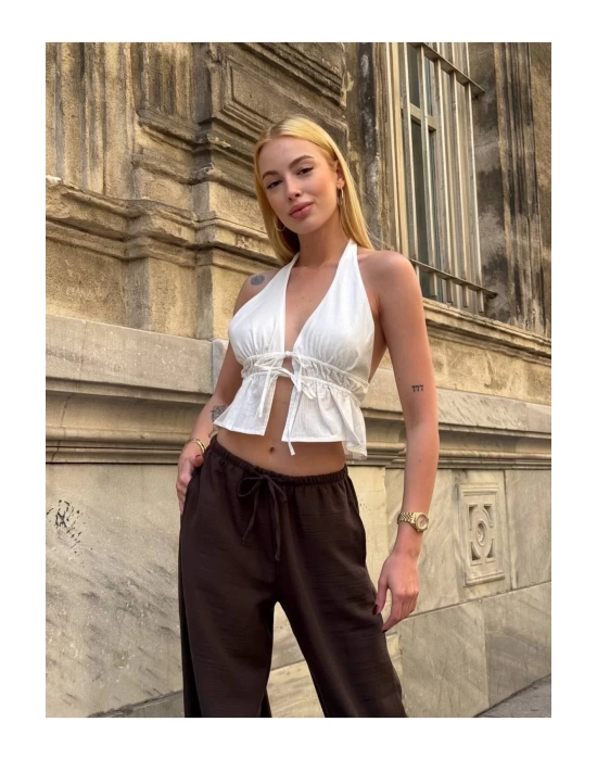 bysoca Kadın Beyaz Halter Yaka Sırtı ve Önü Bağlamalı V Yaka Dekolteli Fırfırlı Keten Crop Bluz