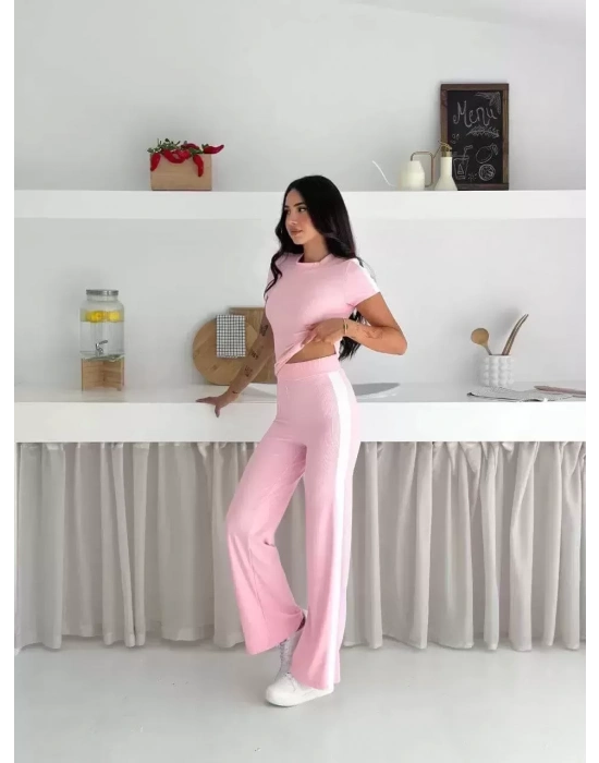 Kadın Pembe Yanı Beyaz Şeritli Yüksek Bel Pamuklu Crop Geniş Paça Eşofman Altı İkili Takım