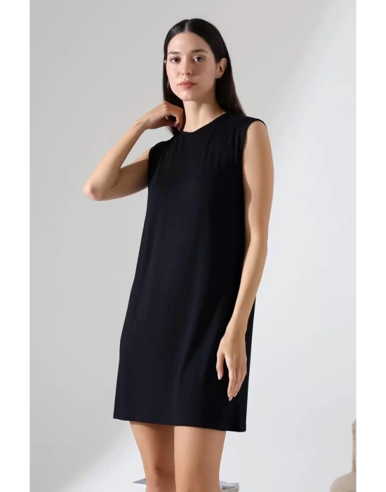 bysoca Kadın Siyah Oversize Vatka Detaylı Kolsuz Bisiklet Yaka Basic Viskon Tunik Elbise