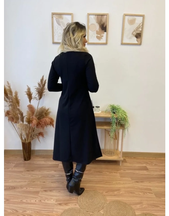 Kadın Uzun Kollu Balıkçı Yaka Omuzda Damla Detaylı Yırtmaçlı Krep Midi Elbise