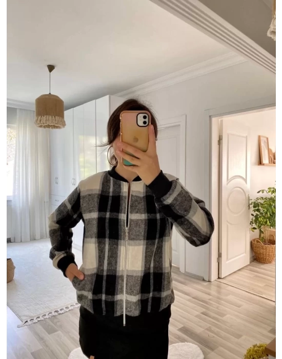 Kadın Uzun Kollu önden Fermuarlı Ekose Desenli Ceket