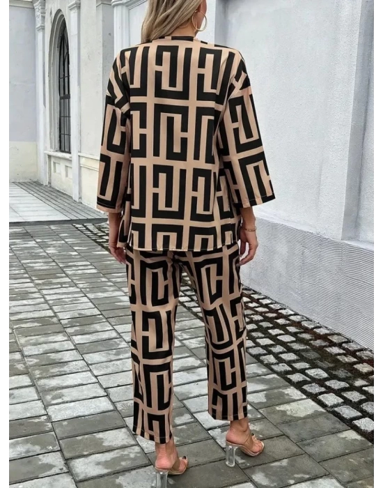 Kadın Uzun Kollu önü Açık Desenli Iki Iplik Ceket Ve Pantolon Ikili Takım