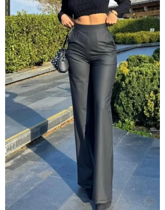 bysoca Kadın Yüksek Bel Cepli Geniş Paça İçi Şardonlu Mat Suni Deri Pantolon - Siyah