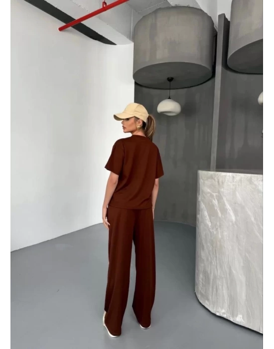 Osy Modal Yumuşak Dokulu Kumaş Kısa Kollu Bluz Rahat Pantalon Ikili Takım- Kahverengi