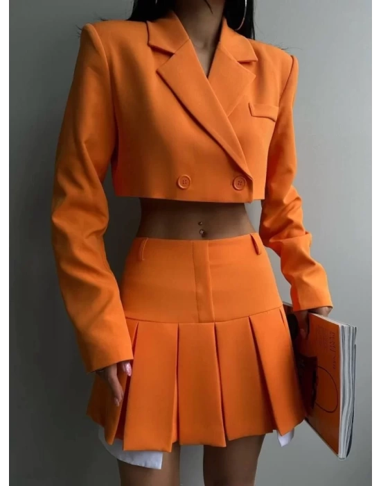 Pileli Etek Crop Ceket Takım