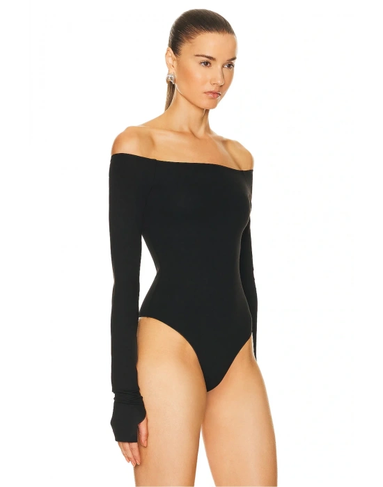 bysoca Kadın Siyah Straplez Düşük Omuz Uzun Kollu Parmak Geçmeli İpek Jarse Bodysuit