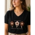 Kadın Siyah V Yaka %100 Pamuklu Boncuk Nakış İşlemeli T-Shirt Çiçekli Kısa Kollu