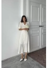 Beyaz Arka Ve Bel Ucu Gipeli Elbise