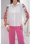 Beyaz Kolu Çiçekli Gömlek