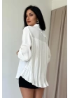 Beyaz Pilise Detaylı Jesica Gömlek