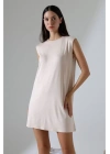 Kadın Bej Oversize Kolsuz Bisiklet Yaka Basic Viskon Kısa İçlik Tunik Elbise