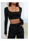 Kadın Siyah Geniş U Yaka Uzun Kollu Vücudu Saran Sandy Kumaş Basic Crop Top