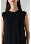 Kadın Siyah Oversize Kolsuz Bisiklet Yaka Basic Viskon Kısa İçlik Tunik Elbise