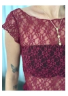 bysoca Kadın Bordo Kayık Yaka Asimetrik Kesim Fisto Dantel Transparan Crop Bluz