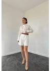 Ekru Dantelli Gömlek Ve Ponpolu Şort Takım