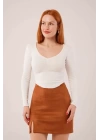 Geniş Yaka Beyaz Basic Body Bluz