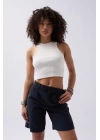 Halter Yaka Crop