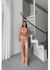 JAKARLI BLUZU TASARIM DETAYLI CEKET-PANTOLON-BLUZ 3 LÜ TAKIM - Bej