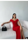 Kadın Dalgıç Kumaş Kayık Yaka Ve Dekolte Detaylı Elbise