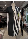 Kadın Dalgıç Kumaş Kısa Kollu V Yaka Tek Taraf Zebra Desen Elbise
