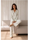 Kadın Çağla Yeşili Yaprak Desenli Düğmeli Uzun Kollu Gömlek Yaka Pantolonlu Pijama Takımı