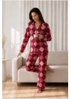 Kadın Kırmızı Baklava Desenli Uzun Kollu Düğmeli Gömlek Yaka Pantolonlu Pijama Takımı