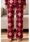 Kadın Kırmızı Baklava Desenli Uzun Kollu Düğmeli Gömlek Yaka Pantolonlu Pijama Takımı