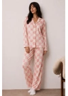 Kadın Pembe Dama Desenli Gömlek Yaka Uzun Kollu Düğmeli Bol Paça Pantolonlu Pijama Takımı