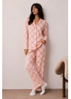 Kadın Pembe Dama Desenli Gömlek Yaka Uzun Kollu Düğmeli Bol Paça Pantolonlu Pijama Takımı
