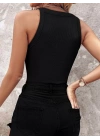 Kadın Halter Kollu Yuvarlak Taşlı Yaka Damla Detaylı Kaşkorse Bluz