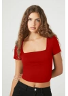 Kadın Kırmızı Kare Yaka Kısa Kollu Çift Kat Sandy Kumaş Basic Body Crop Tişört