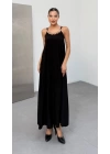 Kadın Omuz Askılı Kuş Gözü Zincir Detay Sandy Kumaş Maxi Boy Elbise