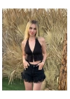 bysoca Kadın Siyah Halter Yaka Sırtı Önü Bağlamalı Derin V Yaka Dekolteli Fırfırlı Keten Crop Bluz