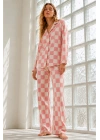Kadın Pembe Damalı Gömlek Yaka Düğmeli Uzun Kollu Bol Paça Pantolonlu Pamuklu Pijama Takımı