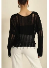 Kadın Siyah V Yaka Uzun Kol Düşük Omuz Ajurlu Pamuklu Püsküllü Salaş Örme Bohem Triko Bluz