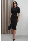 Kadın Siyah Bisiklet Yaka Kısa Kollu Sandy Kumaş Vücudu Saran Bodycon Midi Elbise