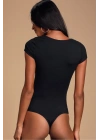 bysoca Kadın Siyah Göğüs Dekolteli V Yaka Detaylı Kare Yaka Kısa Kol İpek Jarse Bodysuit
