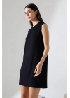 bysoca Kadın Siyah Oversize Vatka Detaylı Kolsuz Bisiklet Yaka Basic Viskon Tunik Elbise