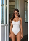Kadın Beyaz İnce Ayarlanabilir Askılı Fitilli Kaşkorse U Yaka Çıtçıtlı Atlet Body