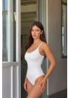 Kadın Beyaz İnce Ayarlanabilir Askılı Fitilli Kaşkorse U Yaka Çıtçıtlı Atlet Body