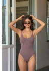 Kadın Gül Kurusu İnce Askılı Dikişsiz Toparlayıcı Seamless U Yaka Fitilli Çıtçıtlı Atlet Body