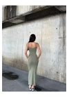 bysoca Kadın Yeşil Kare Yaka Askılı Korsaj Detaylı Vücudu Saran Midi Boy Bodycon Elbise