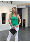 Kare Yaka Kalın Askılı Beyaz Triko Bluz