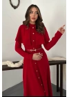 Kırmızı Pelerinli Elbise