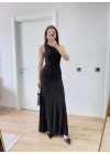 Kolsuz Büzgülü Uzun Elbise - Siyah