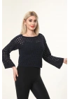 Kadın Lacivert Kayık Yaka Ajurlu Delikli Örgü Uzun İspanyol Kol Crop Triko Bluz