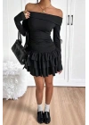 Kadın Siyah Madonna Yaka Uzun Kollu Eteği Kat Kat Fırfırlı Sandy Kumaş Mini Elbise